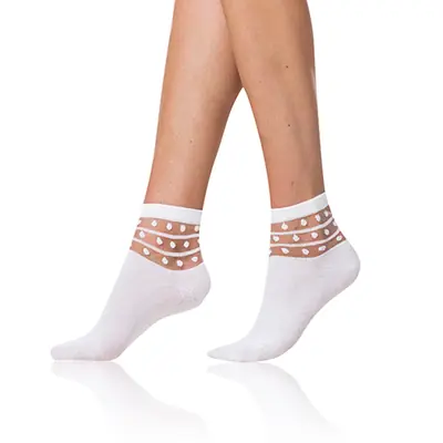 TRENDY COTTON SOCKS - white primary image